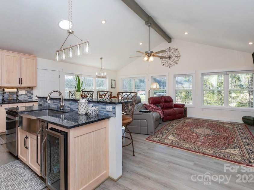 2888 Beaverdam Road, Canton, NC 28716.  MLS# CAR4328967, YatesRealty ID 12045. 
