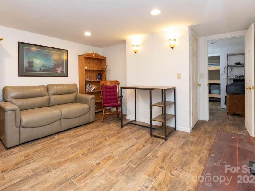2888 Beaverdam Road, Canton, NC 28716.  MLS# CAR4328967, YatesRealty ID 12045. 