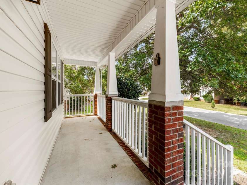 1162 Allison Bluff Trail, Rock Hill, SC 29732.  MLS# CAR4300016, YatesRealty ID 12046. 