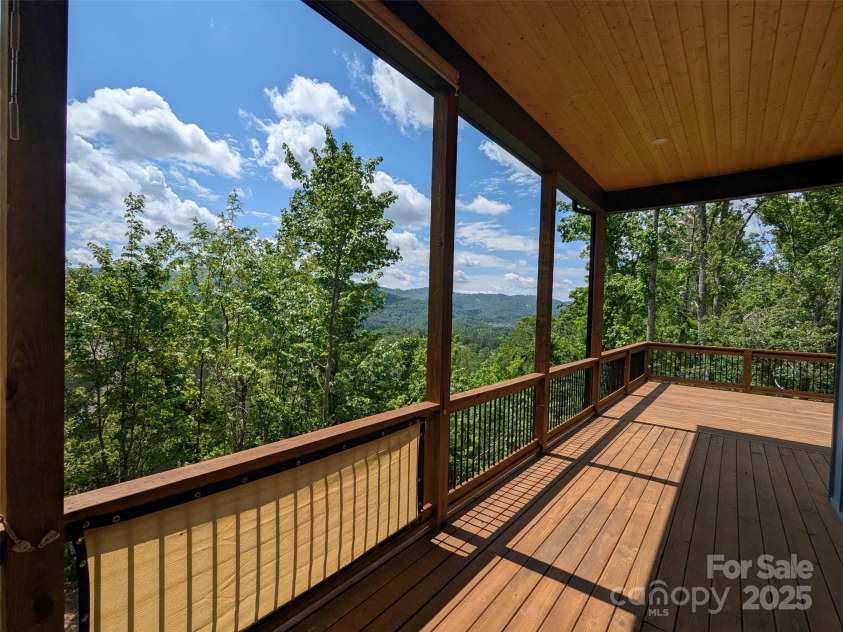 81 Camsyn Drive, Weaverville, NC 28787.  MLS# CAR4199630, YatesRealty ID 12048. 
