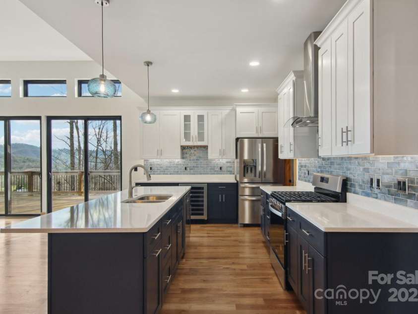 81 Camsyn Drive, Weaverville, NC 28787.  MLS# CAR4199630, YatesRealty ID 12048. 