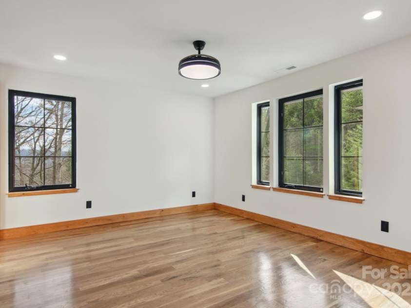 81 Camsyn Drive, Weaverville, NC 28787.  MLS# CAR4199630, YatesRealty ID 12048. 