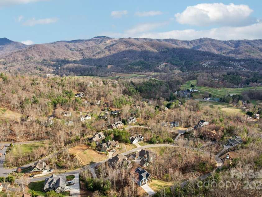 81 Camsyn Drive, Weaverville, NC 28787.  MLS# CAR4199630, YatesRealty ID 12048. 
