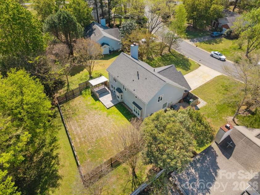 13914 Loch Loyal Drive, Charlotte, NC 28273.  MLS# CAR4363842, YatesRealty ID 12049. 