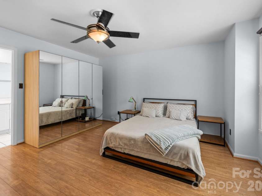 13914 Loch Loyal Drive, Charlotte, NC 28273.  MLS# CAR4363842, YatesRealty ID 12049. Primary bedrpp,