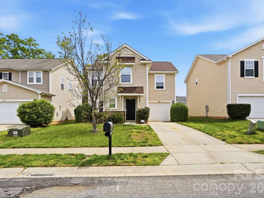 4404 Kiddle Lane, Monroe, NC 28110.  MLS# CAR4367451, YatesRealty ID 12050. 