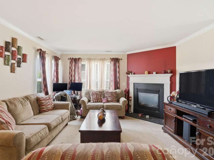 4404 Kiddle Lane, Monroe, NC 28110.  MLS# CAR4367451, YatesRealty ID 12050. 