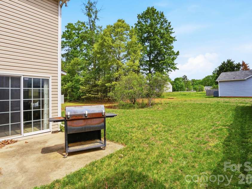 4404 Kiddle Lane, Monroe, NC 28110.  MLS# CAR4367451, YatesRealty ID 12050. 