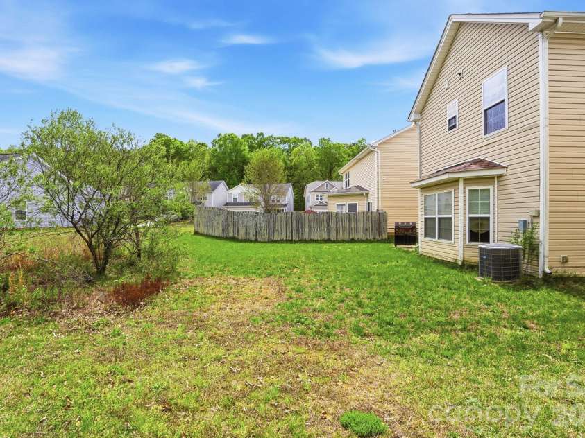 4404 Kiddle Lane, Monroe, NC 28110.  MLS# CAR4367451, YatesRealty ID 12050. 