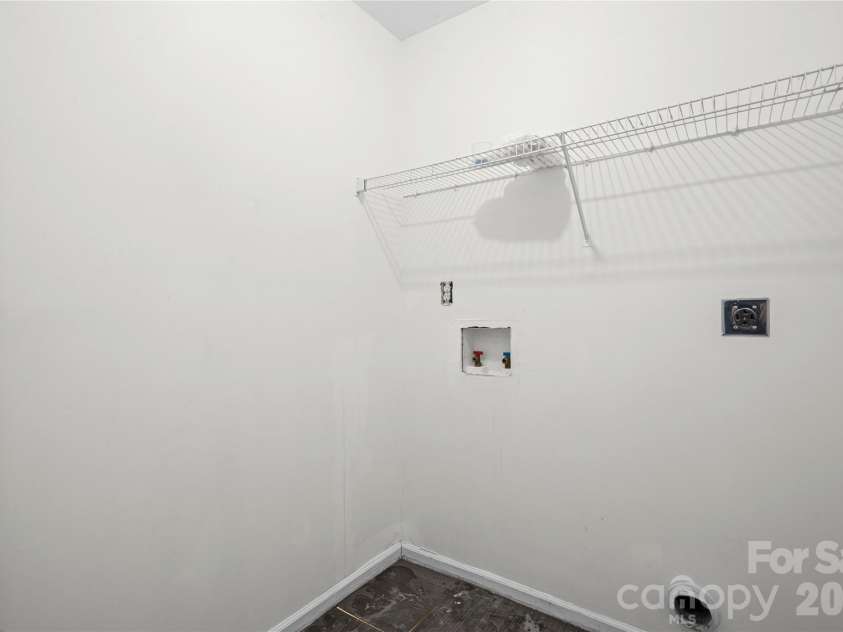 232 Wrayhill Drive, Charlotte, NC 28262.  MLS# CAR4352639, YatesRealty ID 12051. Laundry room