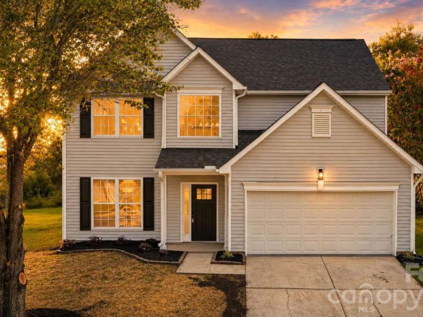 232 Wrayhill Drive, Charlotte, NC 28262.  MLS# CAR4416481, YatesRealty ID 12051. 
