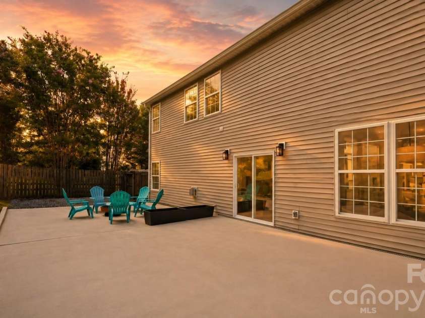 232 Wrayhill Drive, Charlotte, NC 28262.  MLS# CAR4416481, YatesRealty ID 12051. 