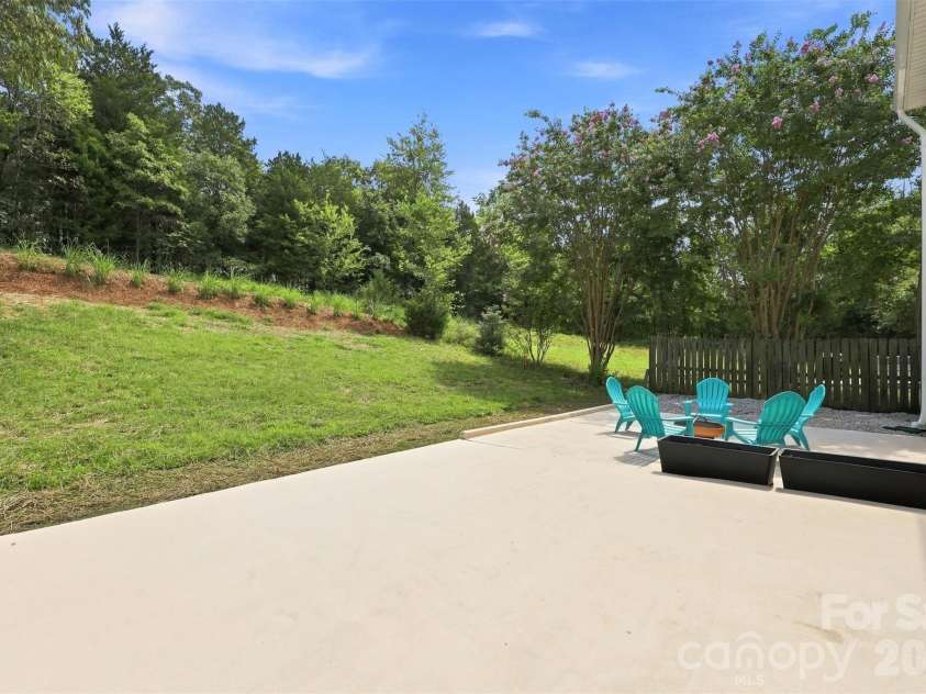 232 Wrayhill Drive, Charlotte, NC 28262.  MLS# CAR4416481, YatesRealty ID 12051. 