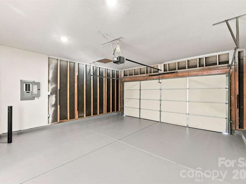 232 Wrayhill Drive, Charlotte, NC 28262.  MLS# CAR4416481, YatesRealty ID 12051. 