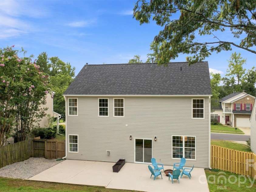 232 Wrayhill Drive, Charlotte, NC 28262.  MLS# CAR4416481, YatesRealty ID 12051. 