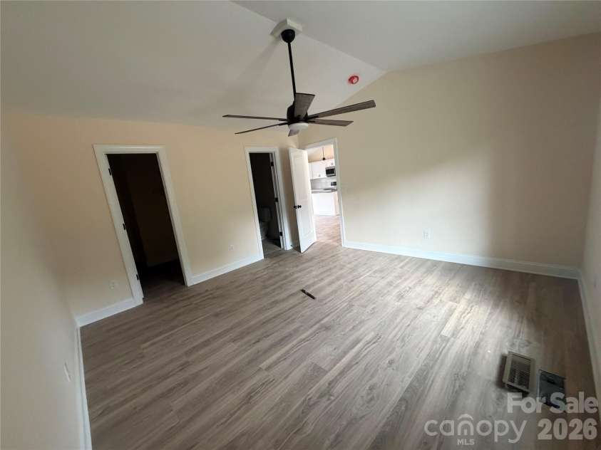 2019 Pineview Drive, Shelby, NC 28150.  MLS# CAR4337865, YatesRealty ID 12053. 
