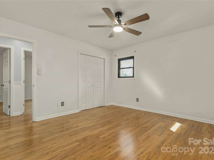 186 Brookshire Road, Leicester, NC 28748.  MLS# CAR4317548, YatesRealty ID 12054. 