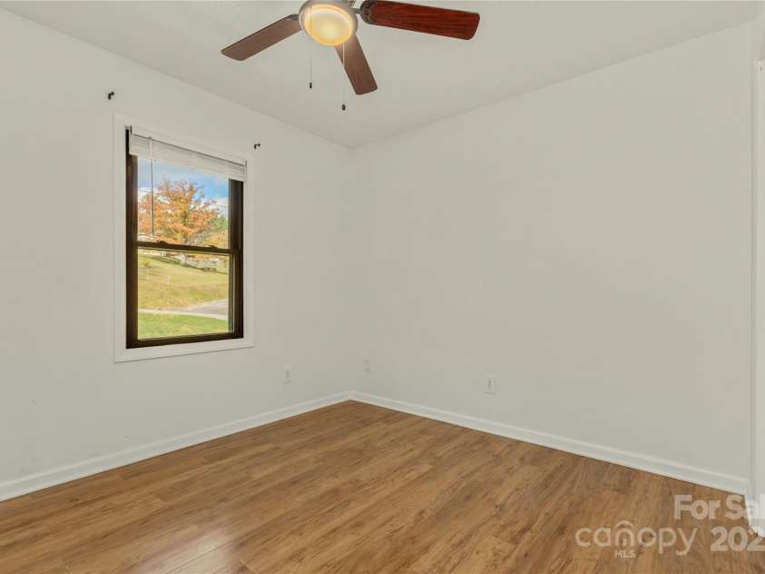 186 Brookshire Road, Leicester, NC 28748.  MLS# CAR4317548, YatesRealty ID 12054. 