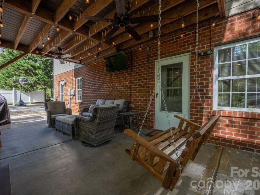 104 Buck Shoals Circle, Hudson, NC 28638.  MLS# CAR4368354, YatesRealty ID 12055. 