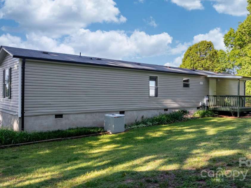 2930 Clarks Chapel Road, Lenoir, NC 28645.  MLS# CAR4256043, YatesRealty ID 12055. 