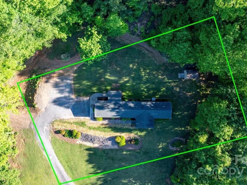 2930 Clarks Chapel Road, Lenoir, NC 28645.  MLS# CAR4256043, YatesRealty ID 12055. 