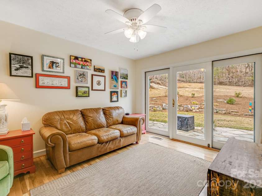 53 Jump Cove Road, Weaverville, NC 28787.  MLS# CAR4209397, YatesRealty ID 12056. 