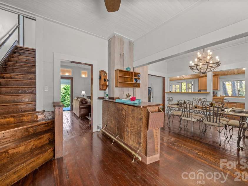 125 Timberline Drive, Maggie Valley, NC 28751.  MLS# CAR4365307, YatesRealty ID 12058. 