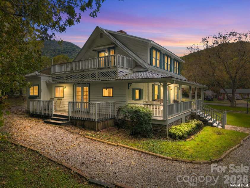 125 Timberline Drive, Maggie Valley, NC 28751.  MLS# CAR4430020, YatesRealty ID 12058. 