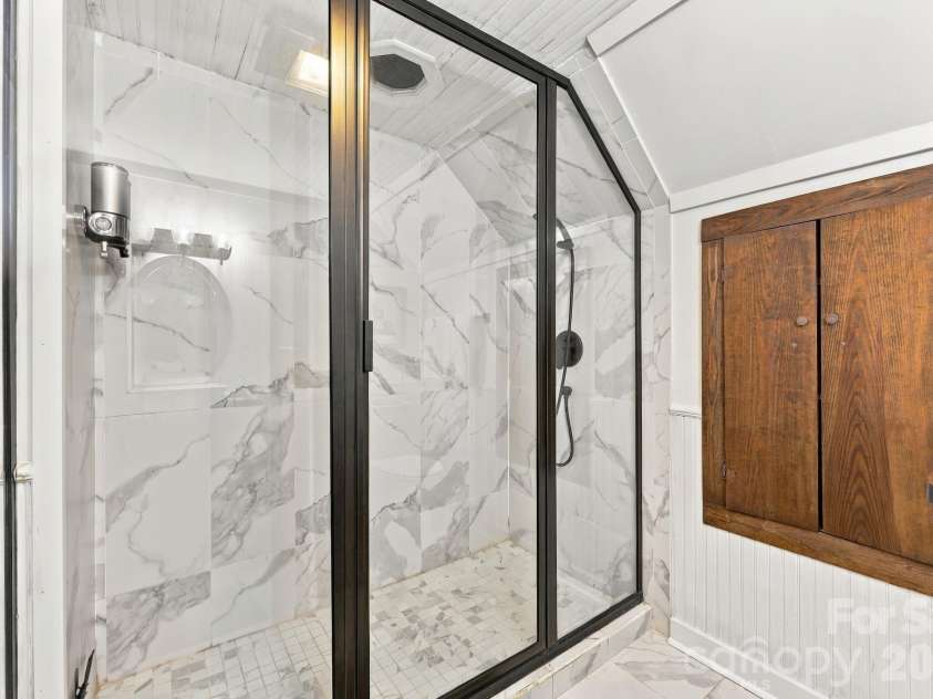 125 Timberline Drive, Maggie Valley, NC 28751.  MLS# CAR4430020, YatesRealty ID 12058. 