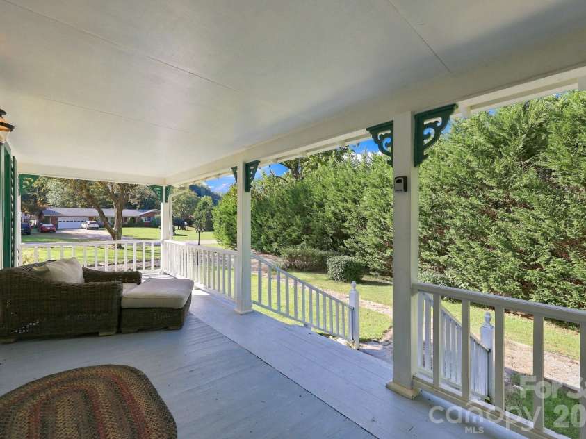 125 Timberline Drive, Maggie Valley, NC 28751.  MLS# CAR4430020, YatesRealty ID 12058. 