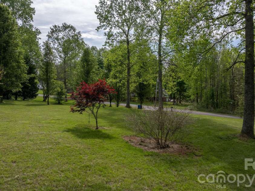 180 Cherry Blossom Lane, Stony Point, NC 28678.  MLS# CAR4365622, YatesRealty ID 12059. 