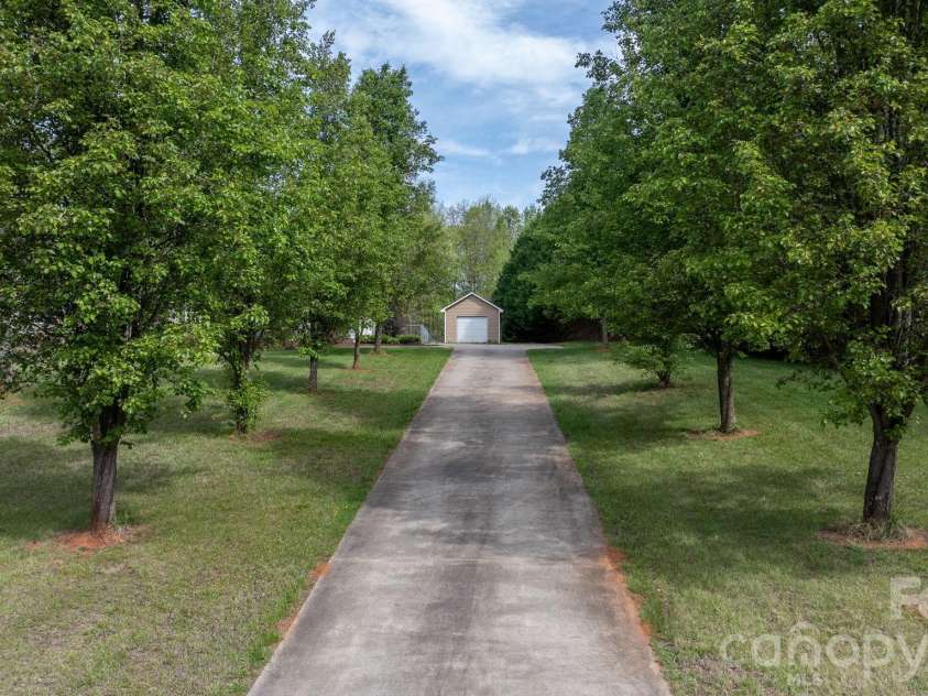 180 Cherry Blossom Lane, Stony Point, NC 28678.  MLS# CAR4365622, YatesRealty ID 12059. 