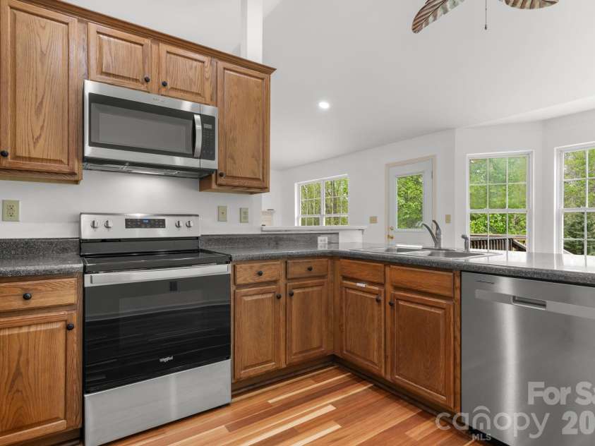 180 Cherry Blossom Lane, Stony Point, NC 28678.  MLS# CAR4365622, YatesRealty ID 12059. 