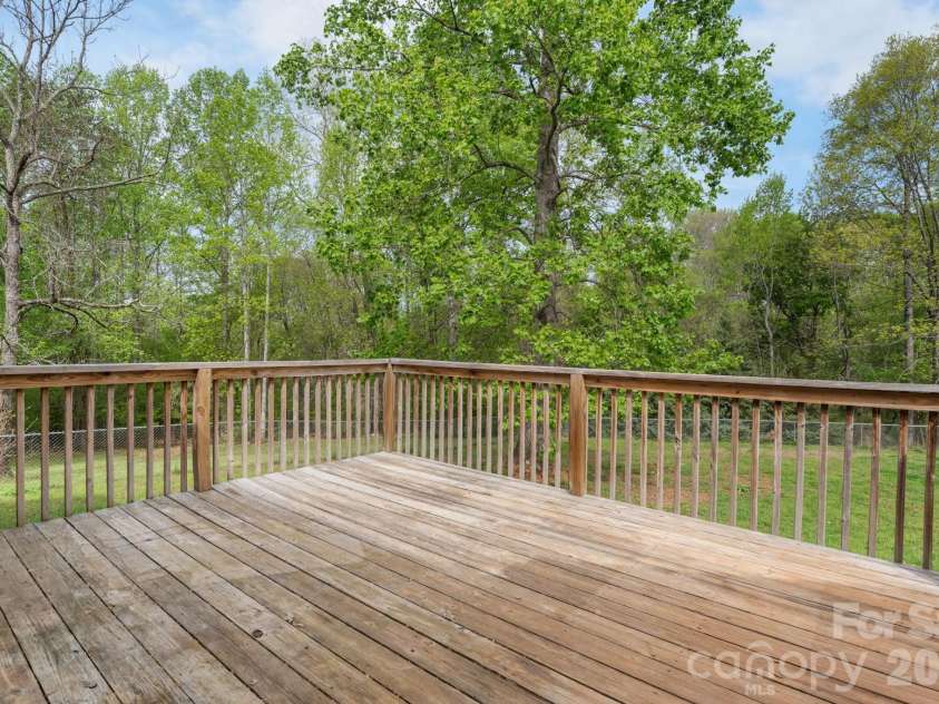 180 Cherry Blossom Lane, Stony Point, NC 28678.  MLS# CAR4365622, YatesRealty ID 12059. 