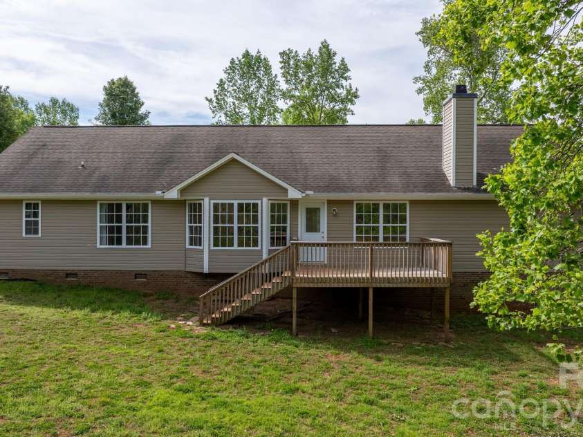 180 Cherry Blossom Lane, Stony Point, NC 28678.  MLS# CAR4365622, YatesRealty ID 12059. 