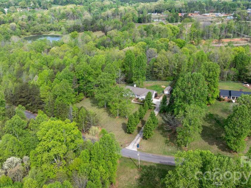 180 Cherry Blossom Lane, Stony Point, NC 28678.  MLS# CAR4365622, YatesRealty ID 12059. 