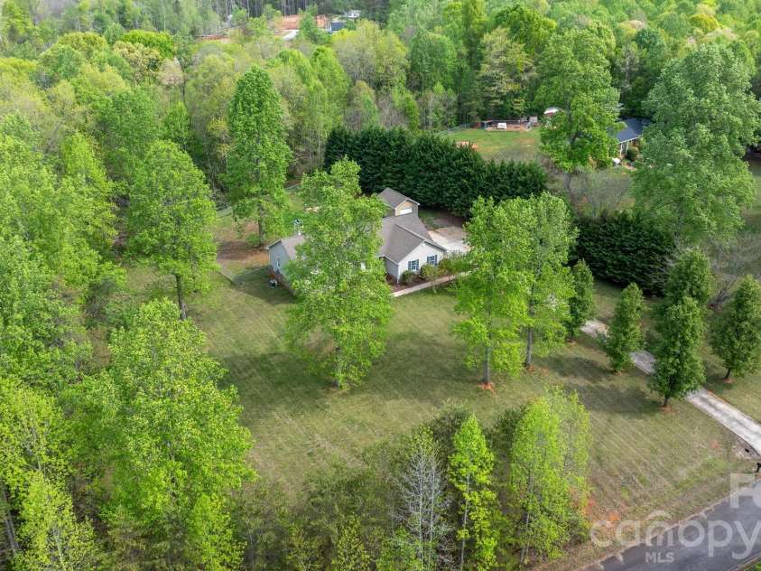 180 Cherry Blossom Lane, Stony Point, NC 28678.  MLS# CAR4365622, YatesRealty ID 12059. 