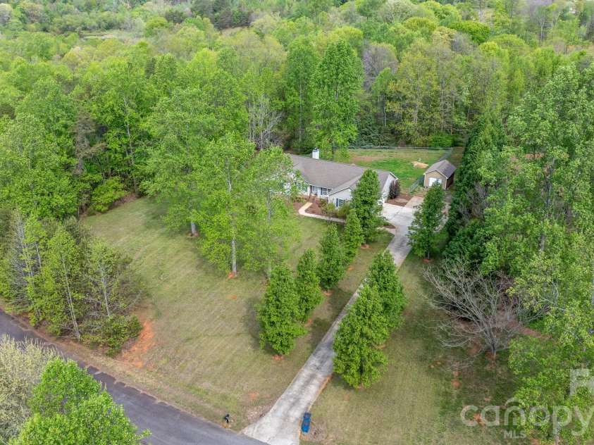 180 Cherry Blossom Lane, Stony Point, NC 28678.  MLS# CAR4365622, YatesRealty ID 12059. 