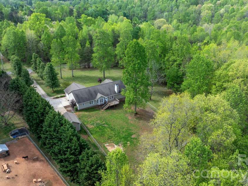 180 Cherry Blossom Lane, Stony Point, NC 28678.  MLS# CAR4365622, YatesRealty ID 12059. 