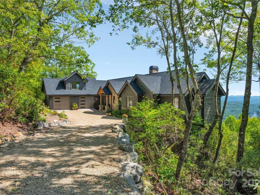 96 Moltz Court, Lake Toxaway, NC 28747.  MLS# CAR4308433, YatesRealty ID 1206. 