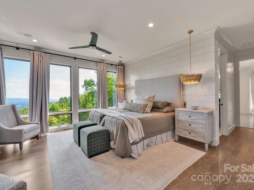 96 Moltz Court, Lake Toxaway, NC 28747.  MLS# CAR4308433, YatesRealty ID 1206. 