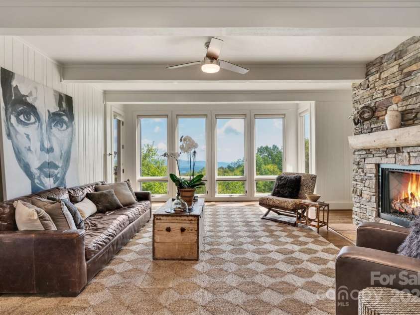 96 Moltz Court, Lake Toxaway, NC 28747.  MLS# CAR4308433, YatesRealty ID 1206. 