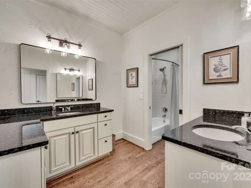 96 Moltz Court, Lake Toxaway, NC 28747.  MLS# CAR4308433, YatesRealty ID 1206. 