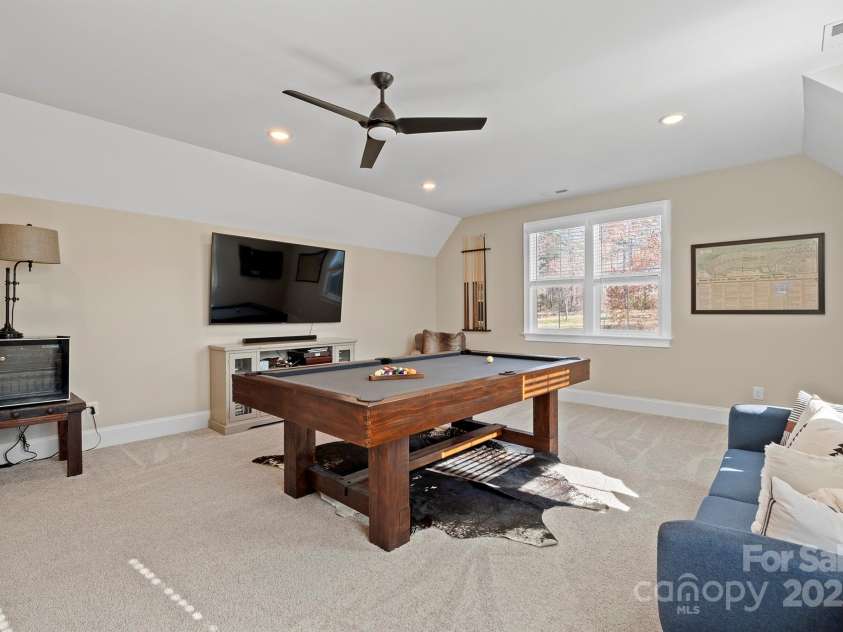 180 Twin Sisters Lane, Mooresville, NC 28117.  MLS# CAR4235411, YatesRealty ID 12060. 