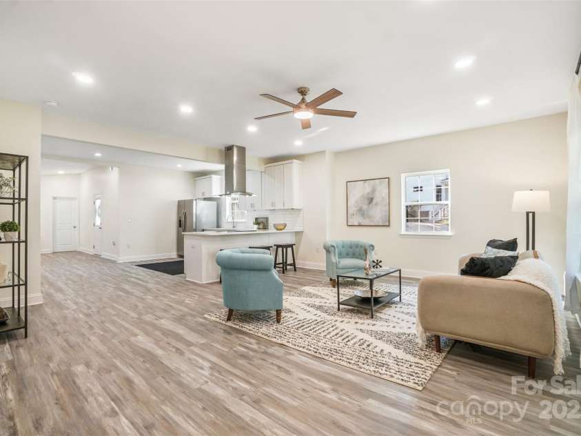 244 Race Street, Statesville, NC 28677.  MLS# CAR4235219, YatesRealty ID 12062. 