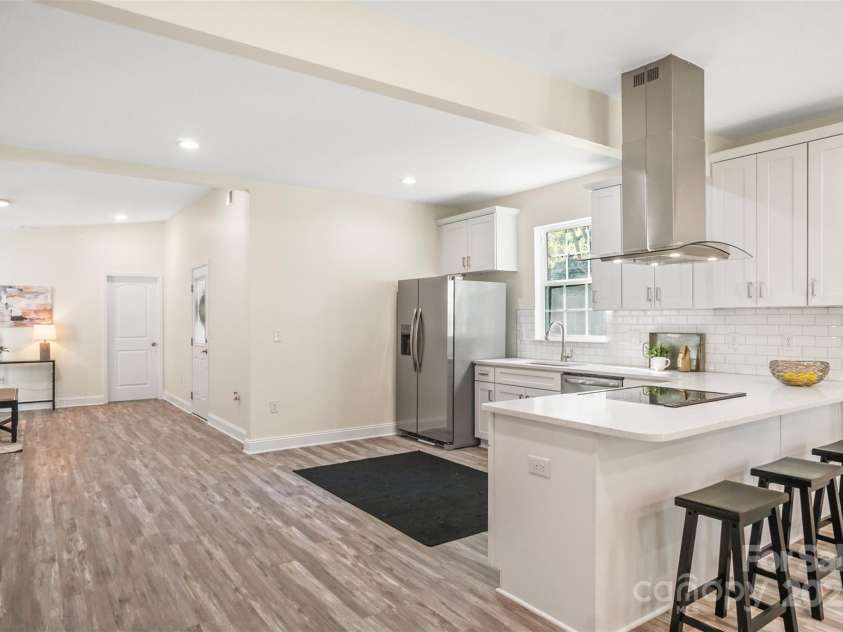 244 Race Street, Statesville, NC 28677.  MLS# CAR4235219, YatesRealty ID 12062. 