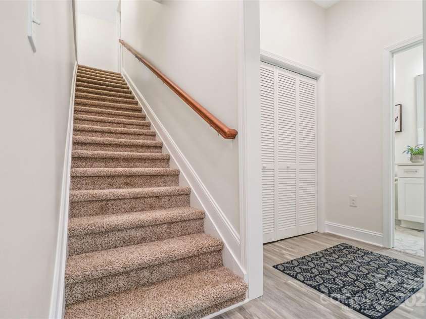 244 Race Street, Statesville, NC 28677.  MLS# CAR4235219, YatesRealty ID 12062. 