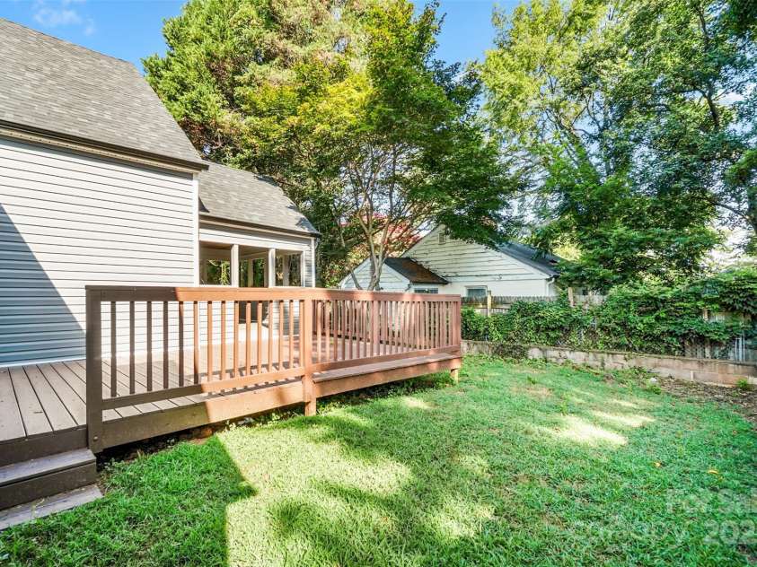 244 Race Street, Statesville, NC 28677.  MLS# CAR4235219, YatesRealty ID 12062. 