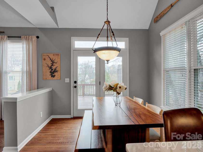 17207 Shadow Bark Drive, Cornelius, NC 28031.  MLS# CAR4340143, YatesRealty ID 12064. 