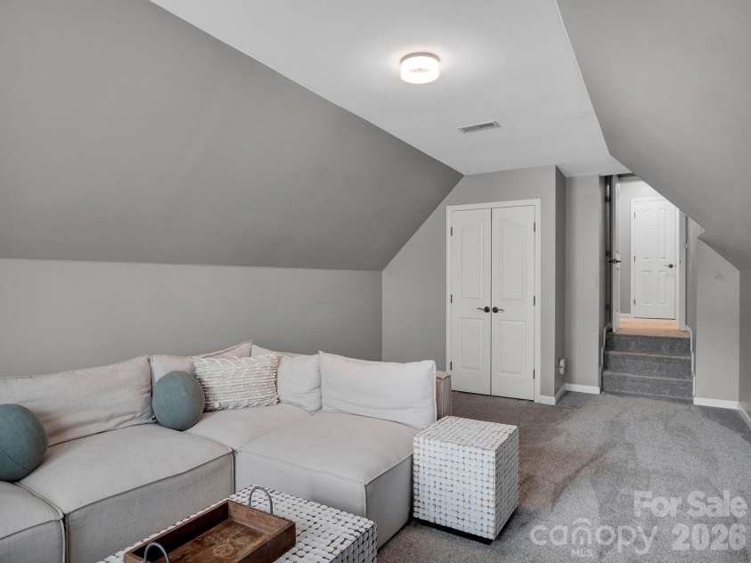 17207 Shadow Bark Drive, Cornelius, NC 28031.  MLS# CAR4340143, YatesRealty ID 12064. 